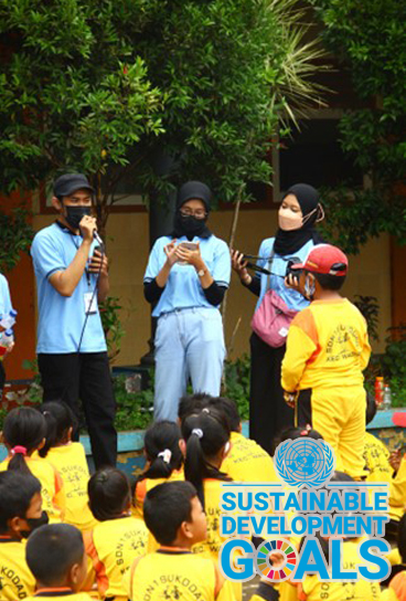 Cegah Risiko Finansial, Tim MBKM UM Serukan Pentingnya Menabung Sejak Dini Demi Wujudkan SDGs 3