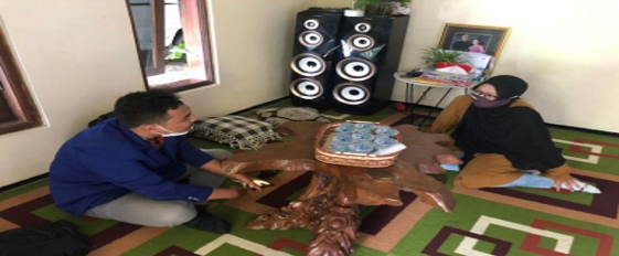 Implementasi SDGs 9 Melalui  Upaya Meningkatkan Branding Makanan Tradisional  Kelurahan Dadaprejo