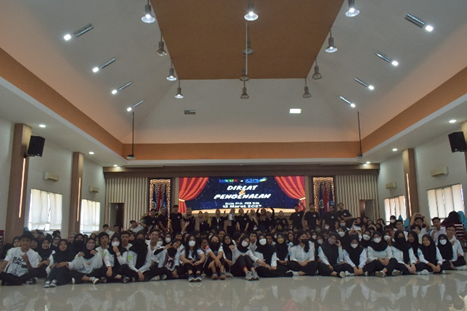 Diklat & Pengenalan Pengurus KSPM FEB UM Mendukung SDGs 4